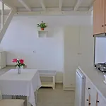 Aspes Village *