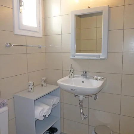 Aspes Village شقة